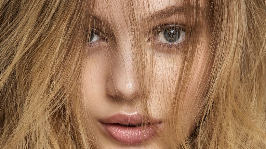 The Best Haircuts For Women Over 60 How To Look Younger